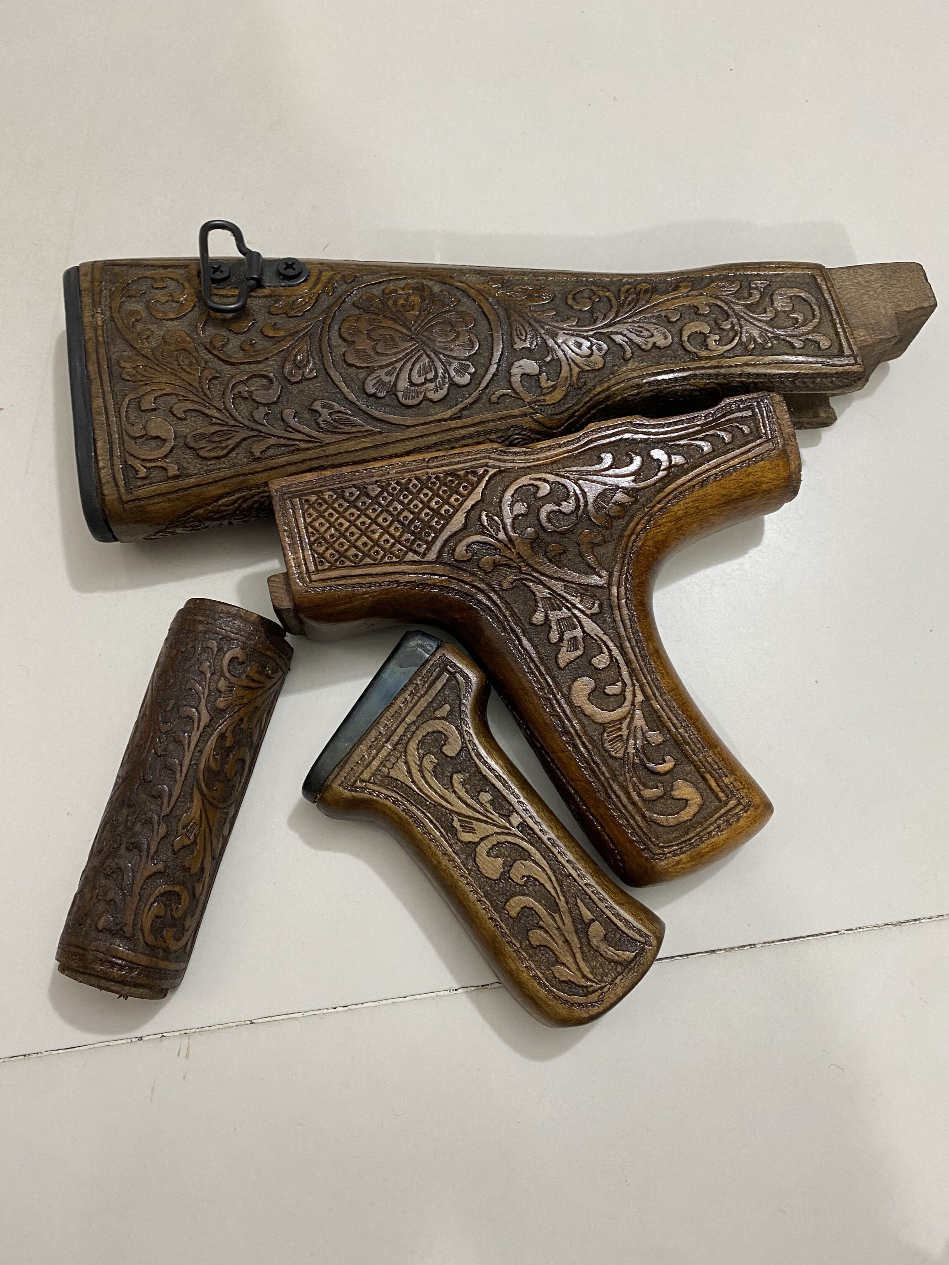 Hand Carved Darra-Adam-Khel khyber Arms Bazaar AK-47 furniture, War ...