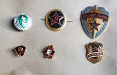 Soviet pins/badges/cap badge $5-25 [CA]