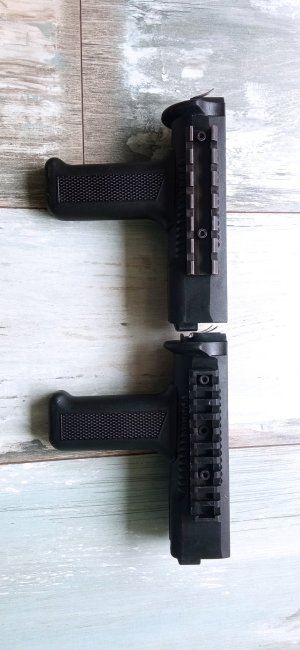 Beryl LWR Handguards w/Vertical Grip (picatiny and waver)